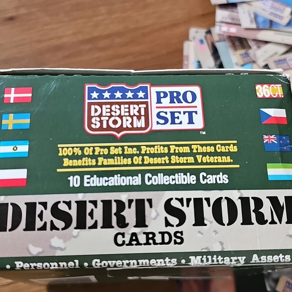 Desert Storm Military Pro Set Lot of 369 Educational Collector Cards